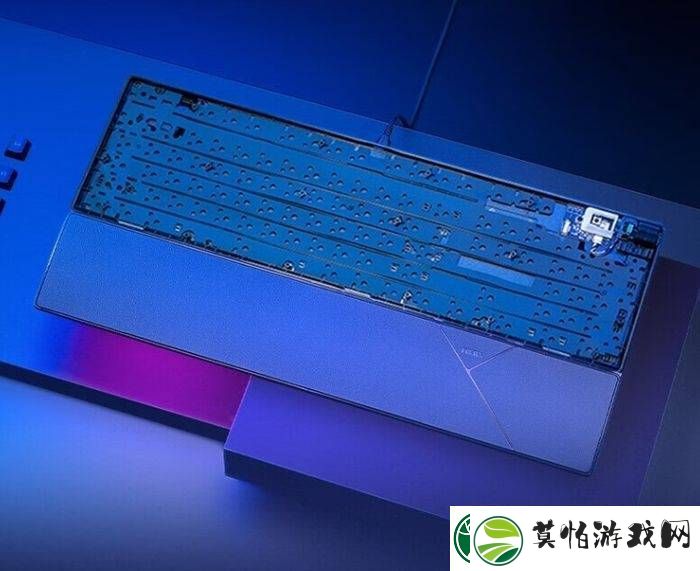 FPS游戏高手必备！三款ROG游戏键盘助你精准制胜